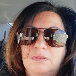 VALENTINA, 53, 