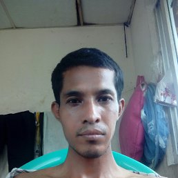Aung myi myat, 36, 
