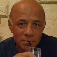 �������, 54 ����, �����������