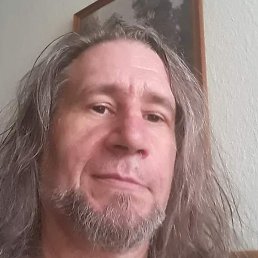 Szil&aacute;rd, ��������, 54 ����