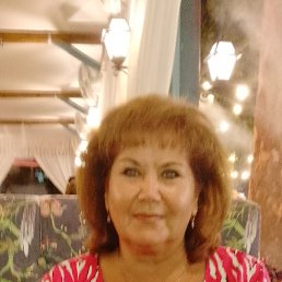 Елена, 63, Северская