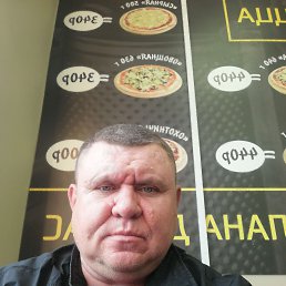 Лёха, 39, Тимашево
