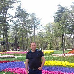 Emin Kan, 49, 