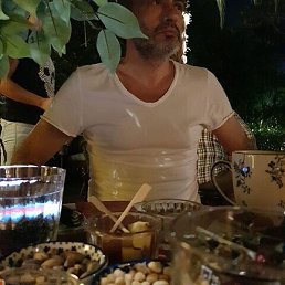 Enzo, �������, 52 ����