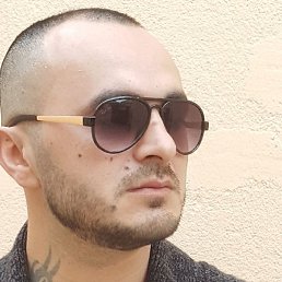 Xalid, ����, 42 ����