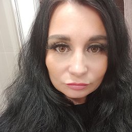Oksana, 41, 