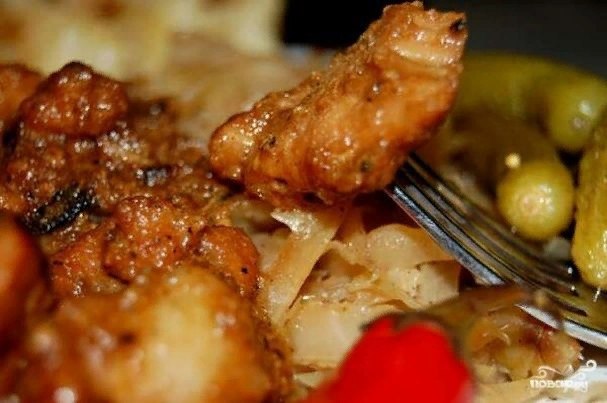 Мясо в пиве по-чешски – «королевское» блюдо! Свиные ребра – 1 кг. Темное свежее пиво – 600 мл. ...