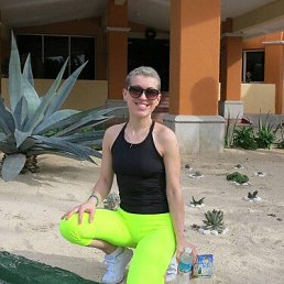 Dasha, 39, 