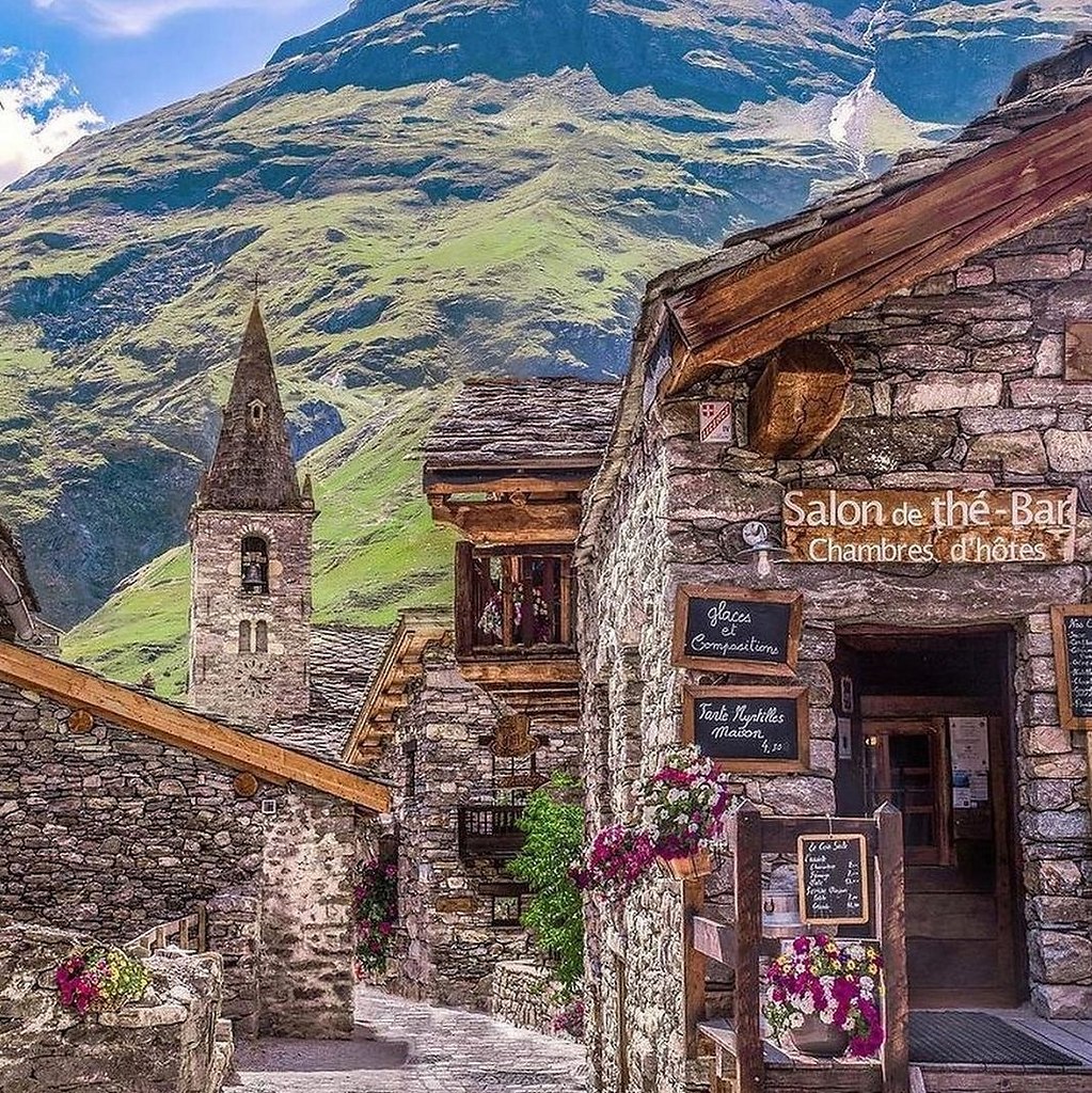 Bonneval-Sur-Arc, Rhone-Alpes, France.