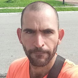 Julio, ������, 35 ���