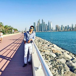 Mr, ����, 32 ����
