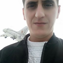 ������, ������, 33 ����