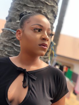 Elizabeth, 25 ���, ������