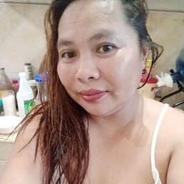 Joy, 41, 