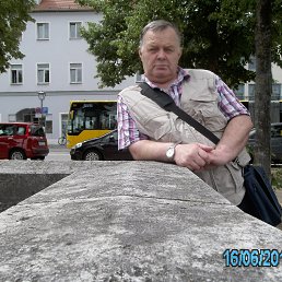 Gennadij, 67, 