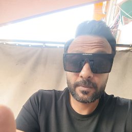 Mostafa, , 40 