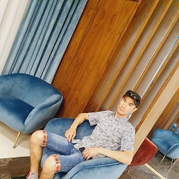 ������, ������, 33 ����