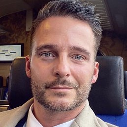 ������, ������, 42 ����