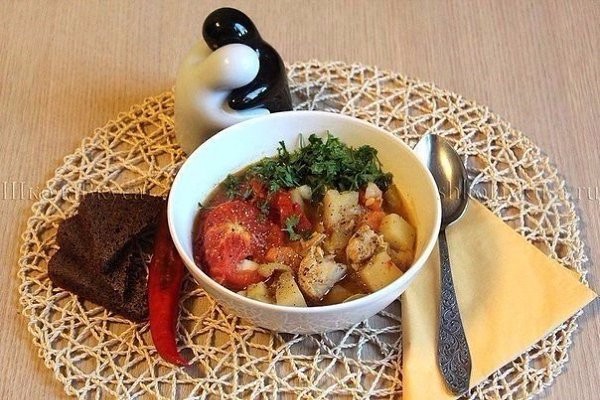 Овощное рагу с курицей.Ингредиенты:Куриное филе или куриная грудка - 600 грКартофель - 400 грЛук ...