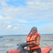 Amandine, 29 , 