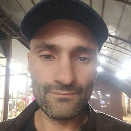 ������, ������, 32 ����