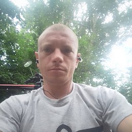 Дмитрий, 31, Кузнецк