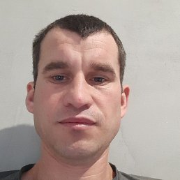 Eugen, , 41 