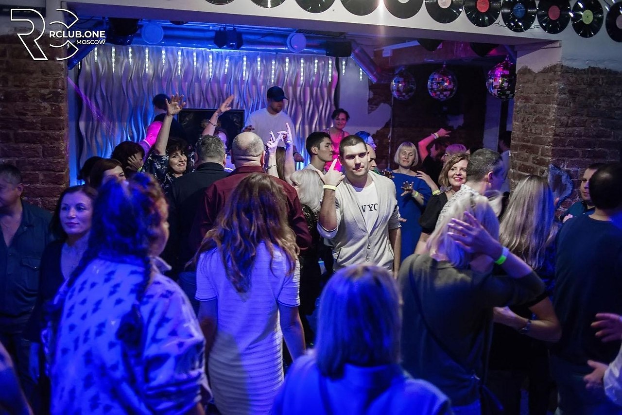Disco-club ! .  90.    ,     ... - 2
