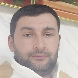 Feruz, �������, 34 ����