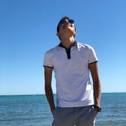 �����, 52 ����, ���������