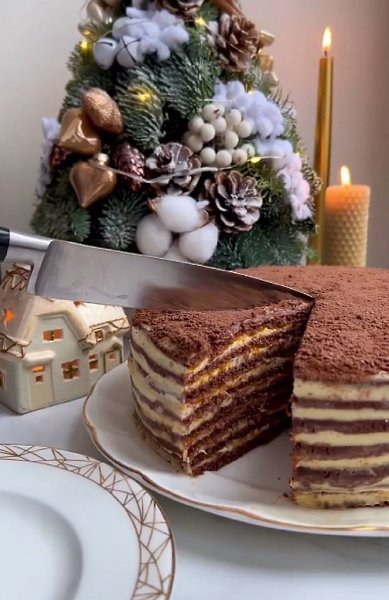 ШОКОЛАДНЫЙ МЕДОВИК С ОБЛЕПИХОЙ И АПЕЛЬСИНОМ. Коржи: 460 г муки, 180 г сахара, 110 г сл.масла, 80 г ...