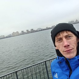 �������, �������, 32 ����