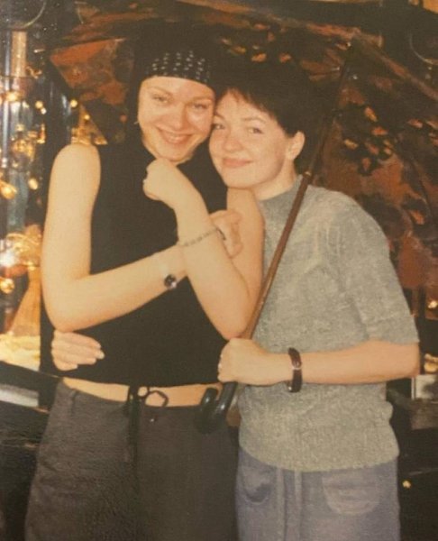 У звeзды «Нe родись красивой» Ольги Ломоносовой умeрла сeстра.Об этом актриса объявила в личном ... - 7
