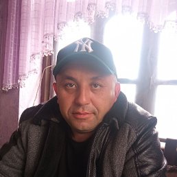 Shuxratbek Artikovv, 42, 