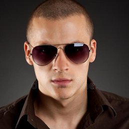 � �, ����������, 52 ����