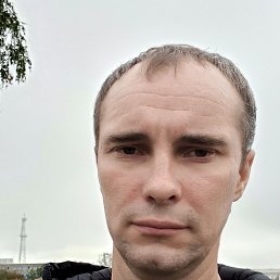 Pavel, 34, 