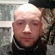 Denis, 39 , 