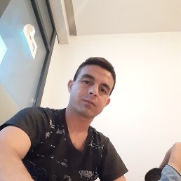 Muha, , 19 