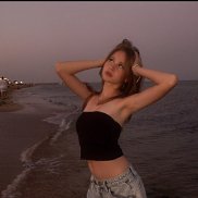 Алиса Орлова, 20 лет, Новосибирск Алиса Орлова, 20 лет, Новосибирск
