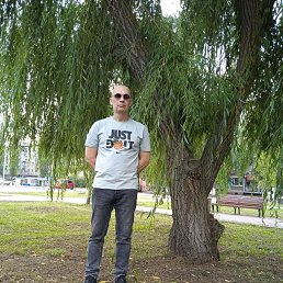 ���������, 53 ����, ����