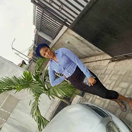 Grace, 37, 