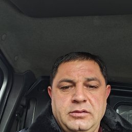 Valer, 38, 