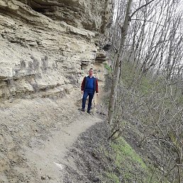 ������, ������, 44 ����