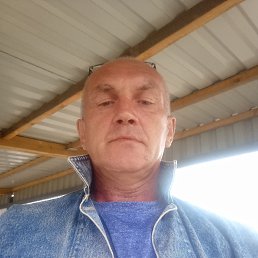 �������, 54 ����, �����������