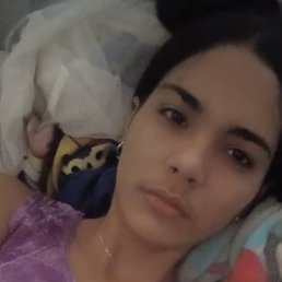 Roxana, 20, Miami