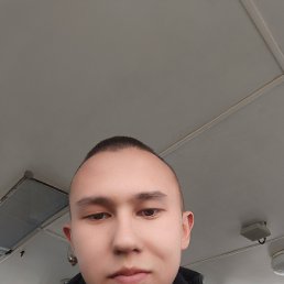Денис, 20, Хабаровск