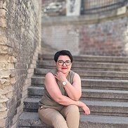 Alesia, 44 ����, �������