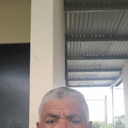 Juan, 55, 