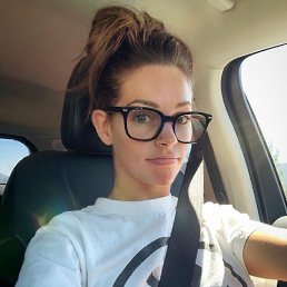 Vivian Kate, 37, 