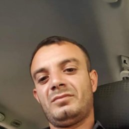 Sergiu, 34, 